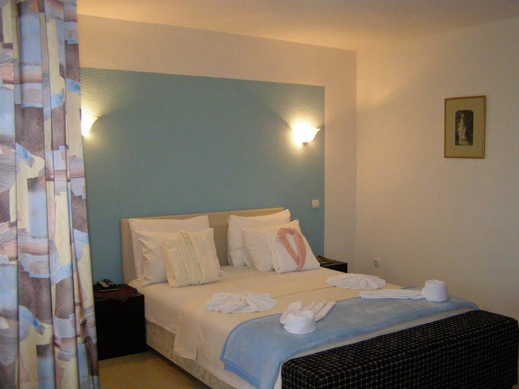 Hotel Wellness & Spa Angelo Gabriel Petrovac Exterior foto