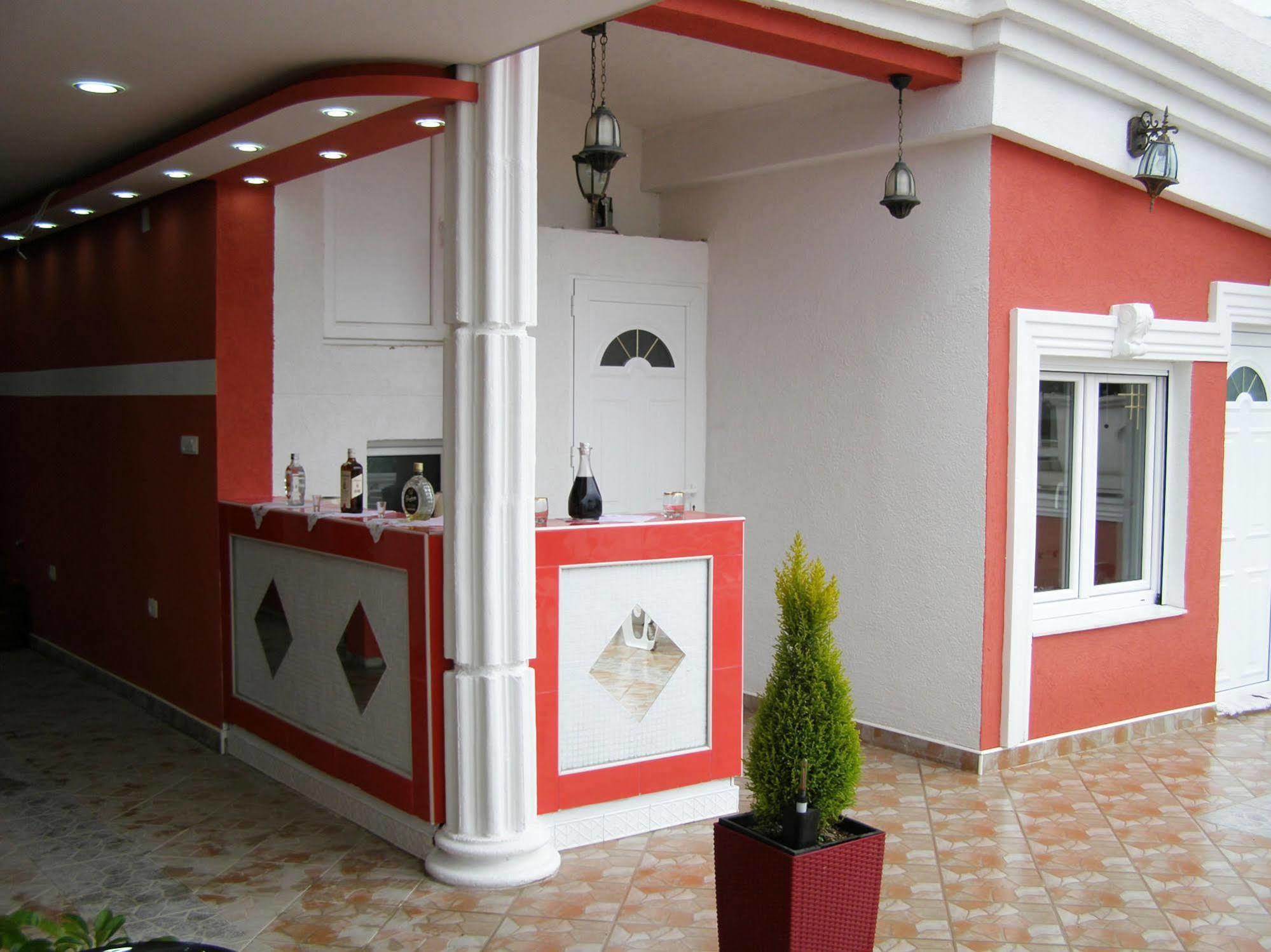 Hotel Wellness & Spa Angelo Gabriel Petrovac Exterior foto